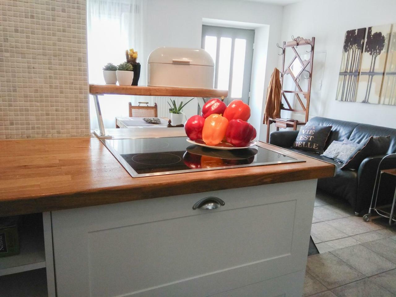 Living In History - Modern Country Cottage Dudeldorf Buitenkant foto